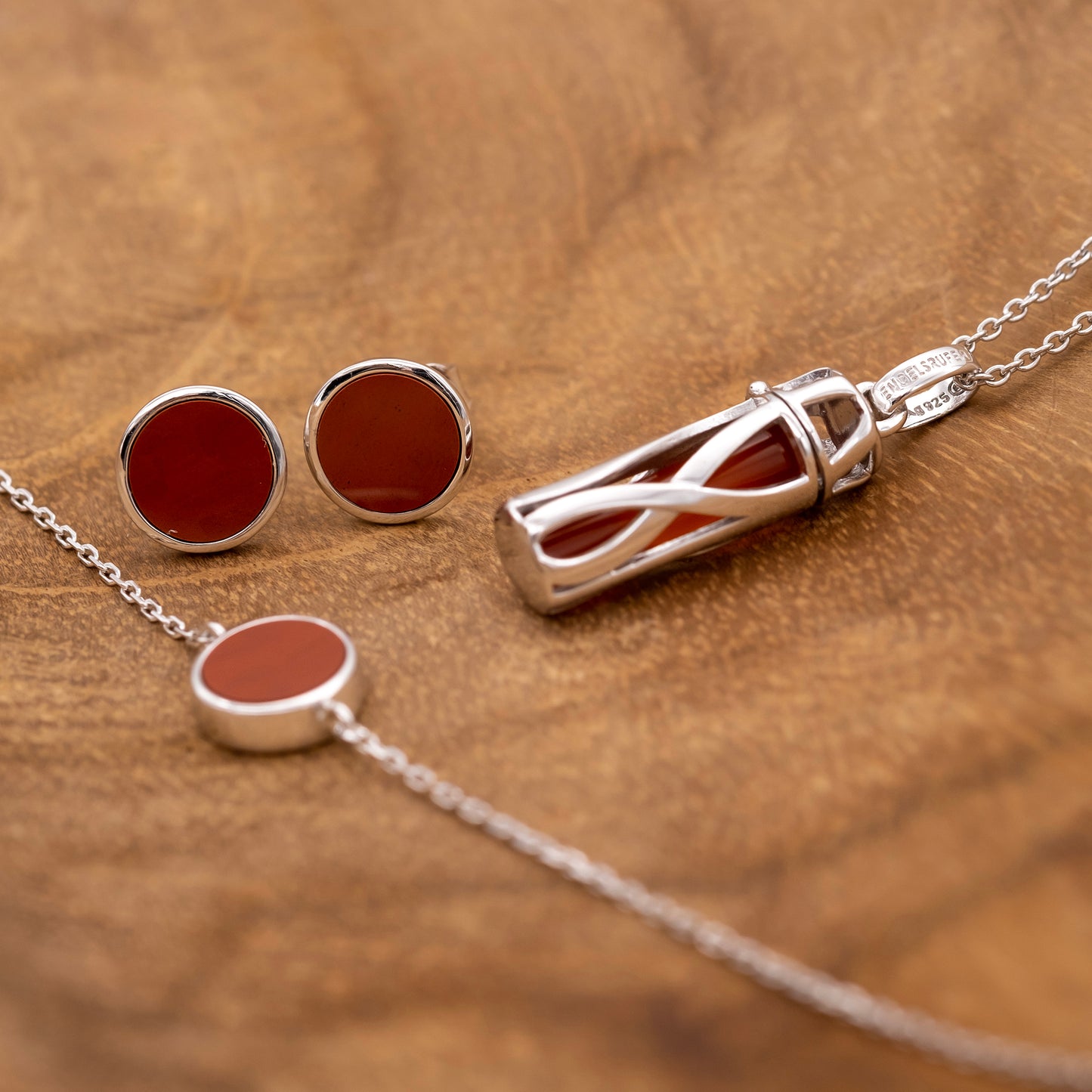 Engelsrufer earrings silver plugs with red jasper power stone