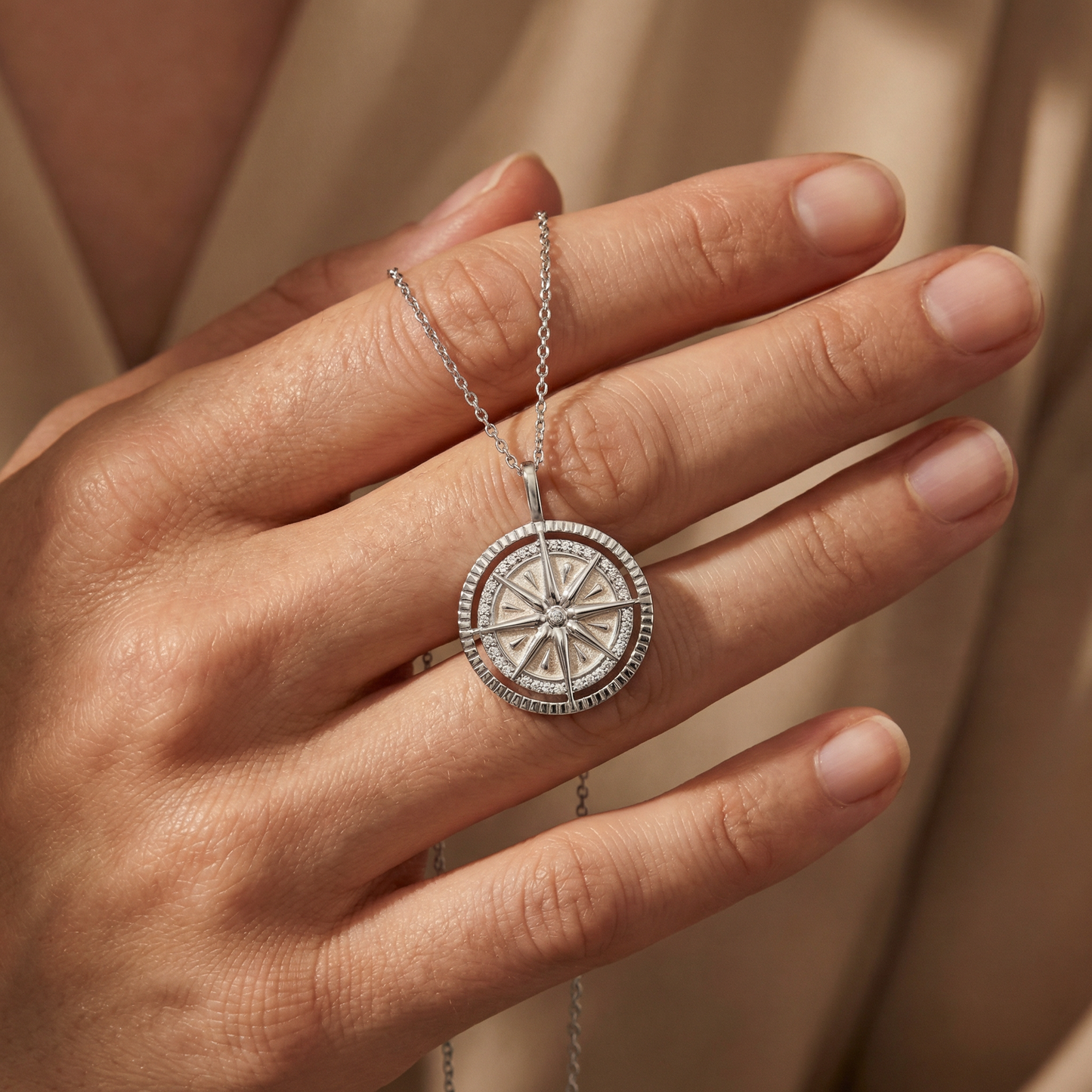 Halskette 925er Silber Windrose mit Zirkonia
