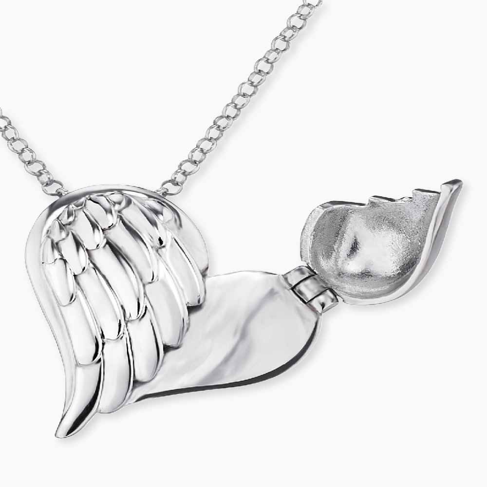 Engelsrufer women's necklace with medallion & heart wings